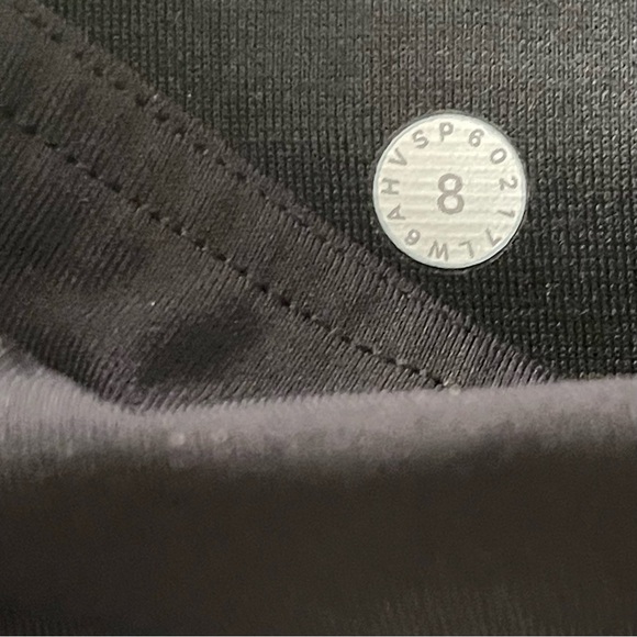 Lululemon Train Times Crop 17” Heathered Black 8 - Picture 11 of 11
